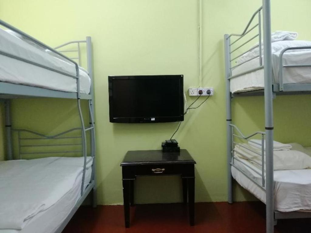 Spot On 89788 Musafir Transit Hotel Nilai Exteriör bild